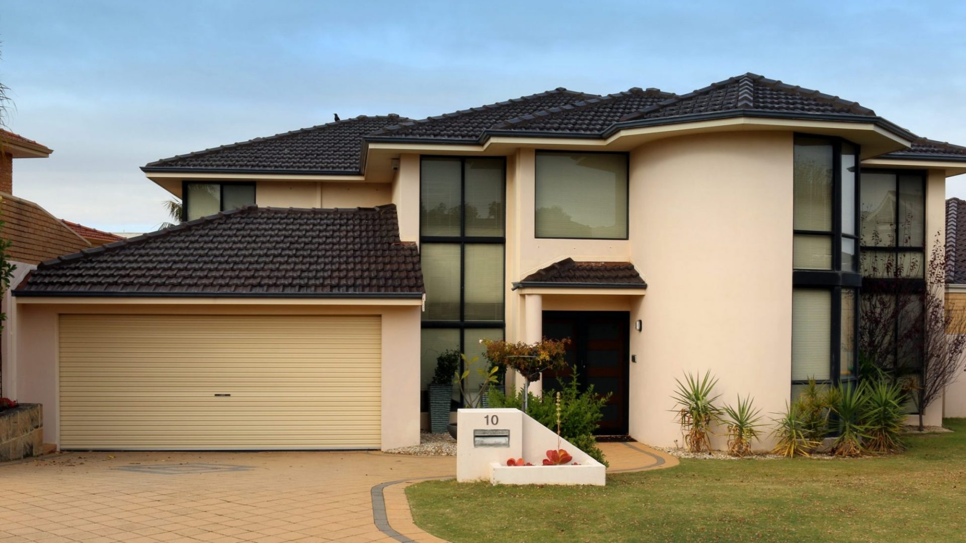 garage doors sydney